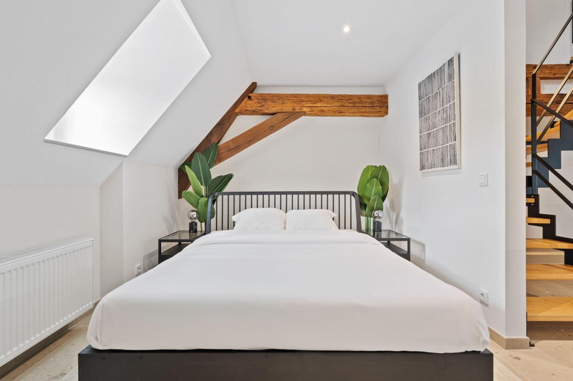 Elegant Clausen Apartment With King Bed & Wifi Luxemburgo Exterior foto