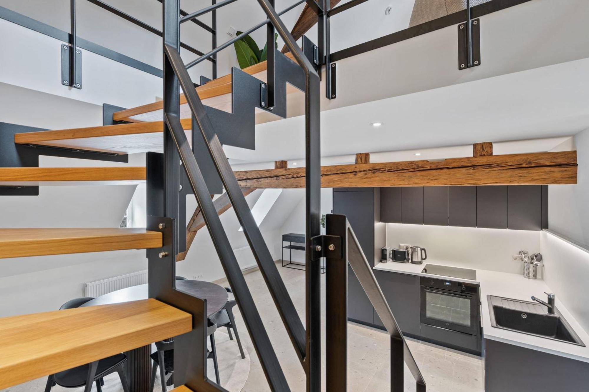 Elegant Clausen Apartment With King Bed & Wifi Luxemburgo Exterior foto