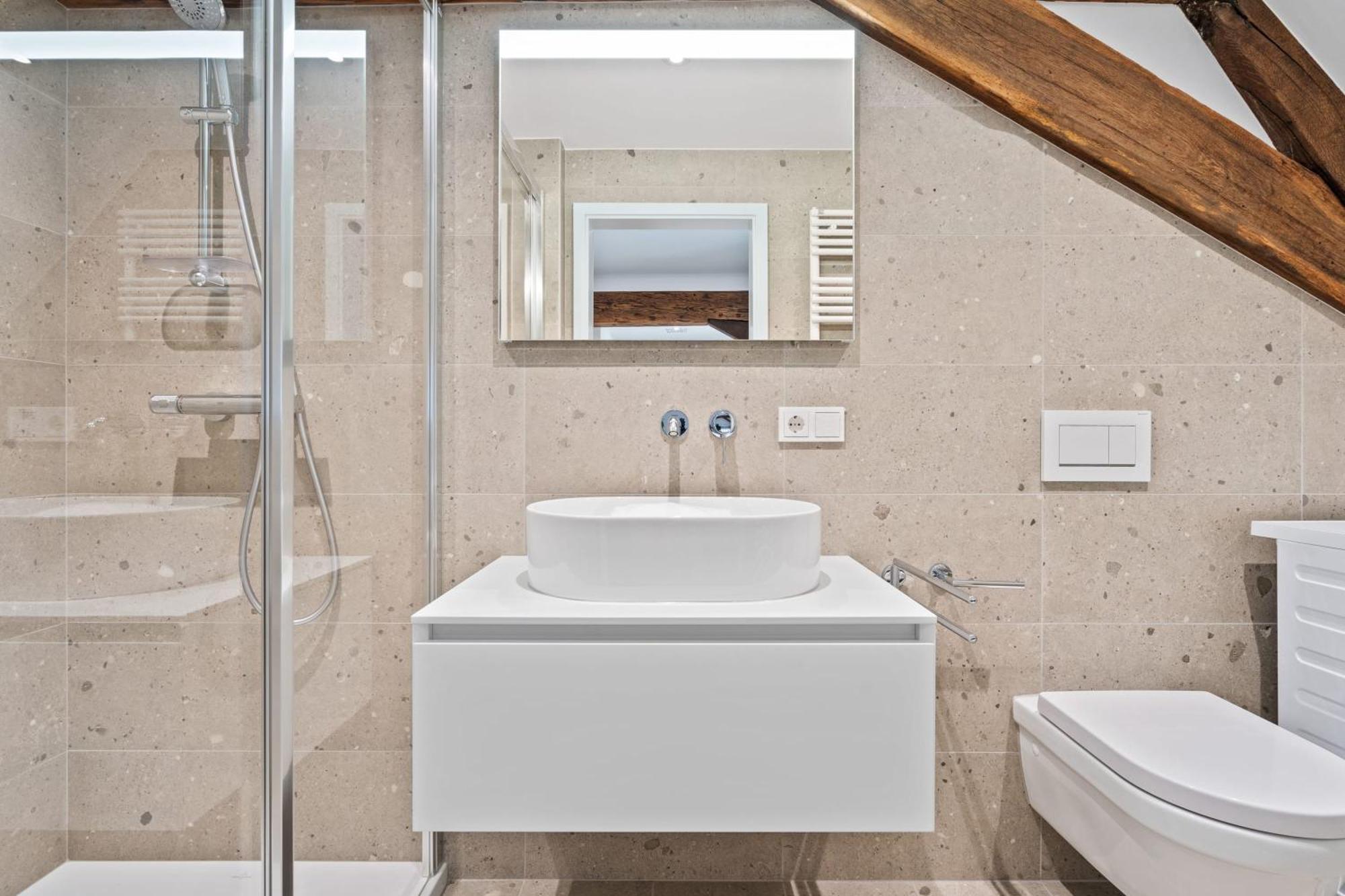 Elegant Clausen Apartment With King Bed & Wifi Luxemburgo Exterior foto