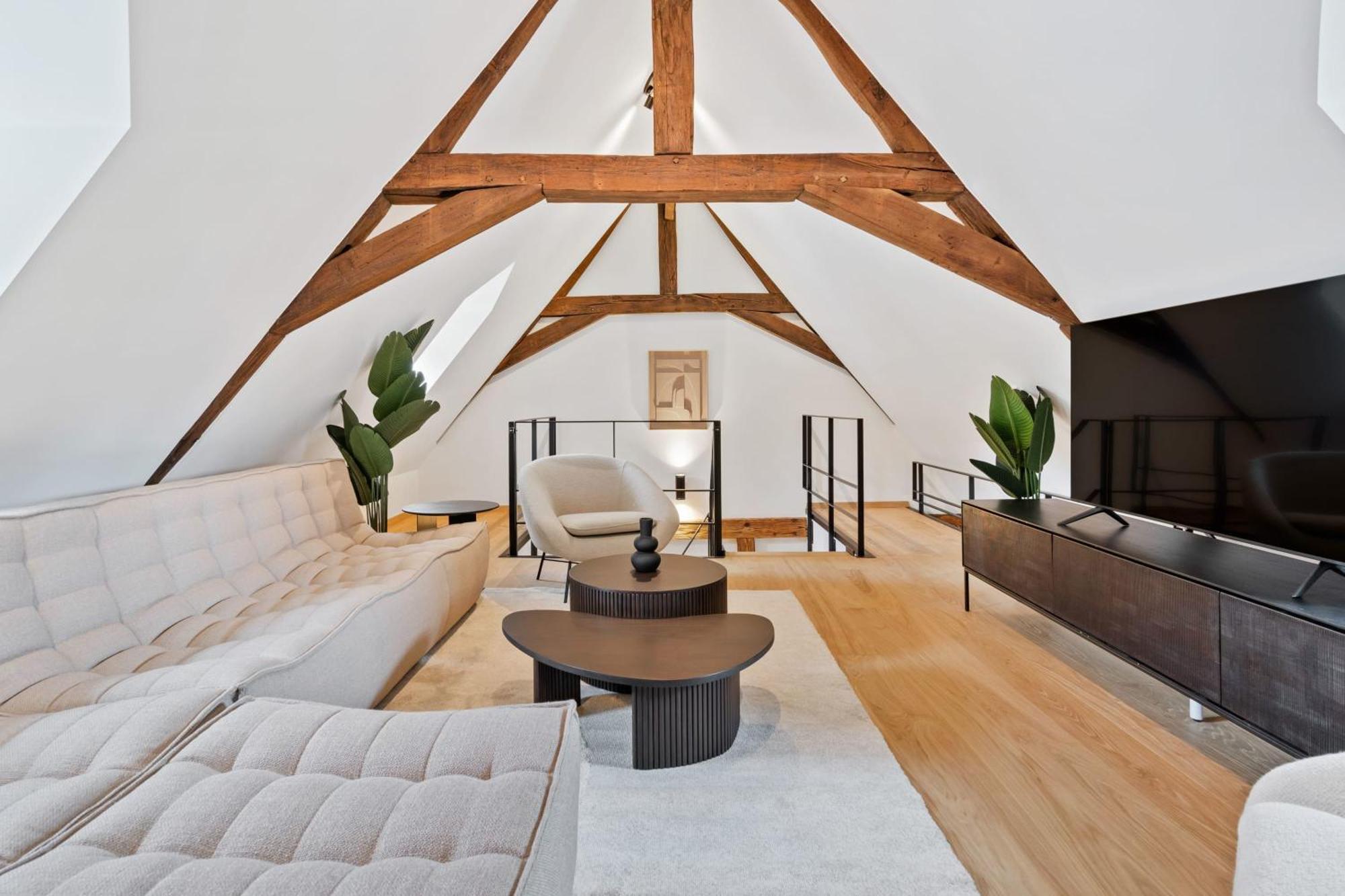 Elegant Clausen Apartment With King Bed & Wifi Luxemburgo Exterior foto